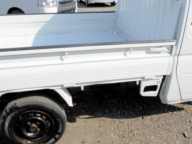 MINICAB TRUCK