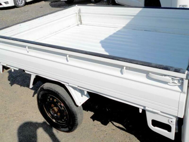 MINICAB TRUCK