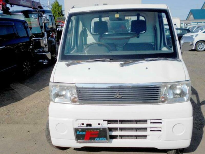MITSUBISHI MINICAB TRUCK
