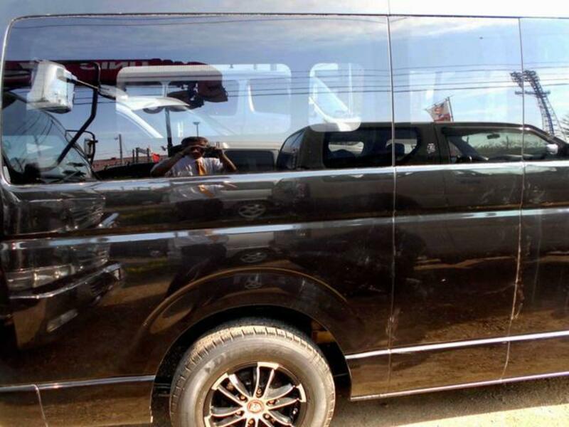 HIACE VAN