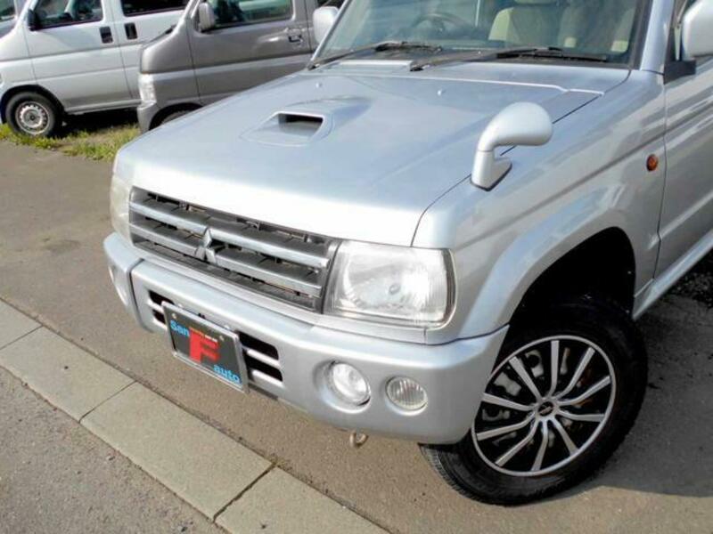 PAJERO MINI