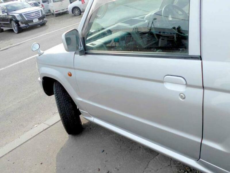 PAJERO MINI