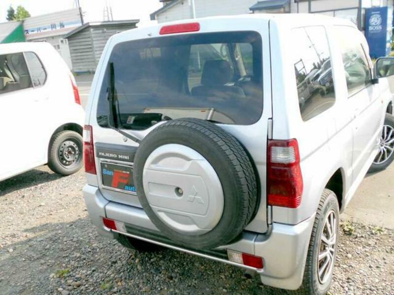 PAJERO MINI