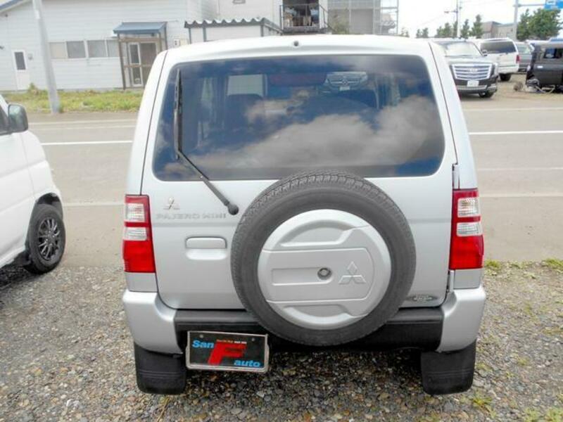 PAJERO MINI