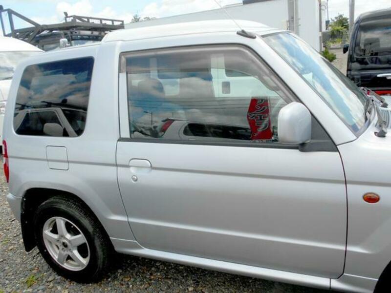 PAJERO MINI