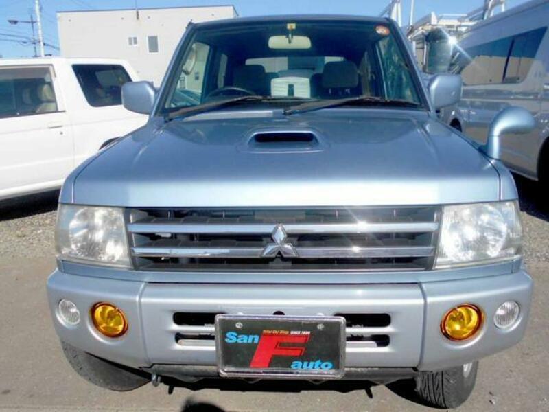 MITSUBISHI PAJERO MINI
