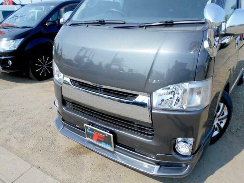 HIACE VAN