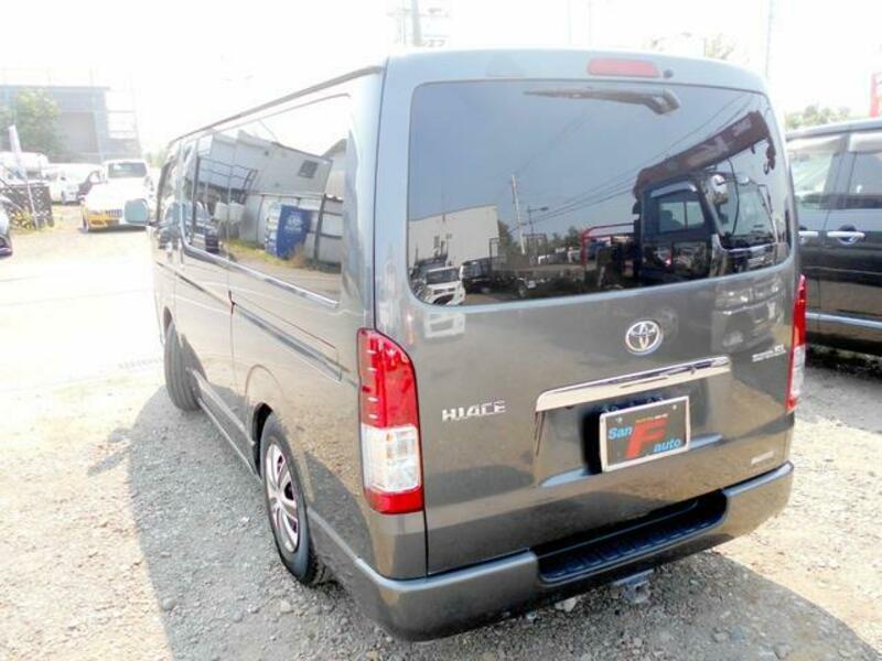 HIACE VAN
