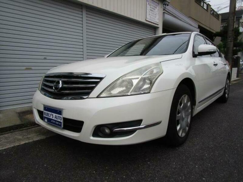 NISSAN TEANA