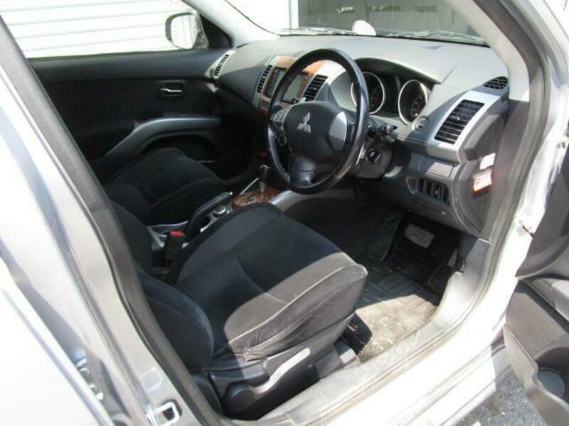 OUTLANDER