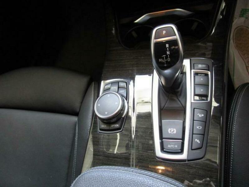 X4