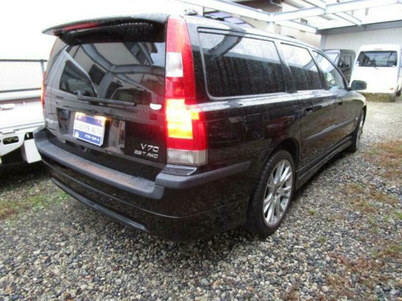 V70