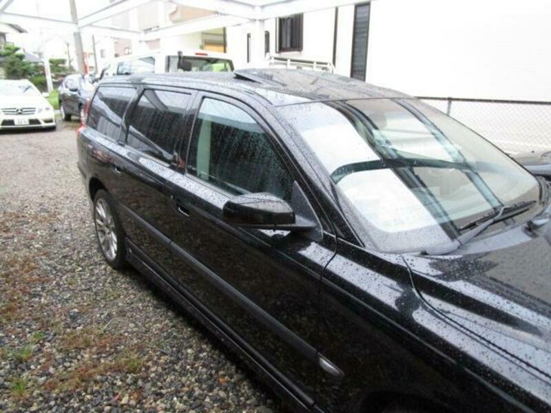 V70