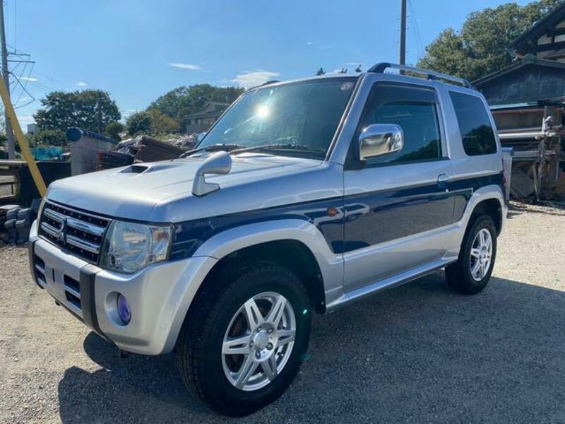 PAJERO MINI