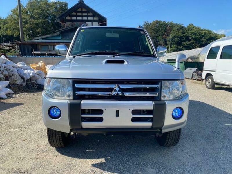 PAJERO MINI