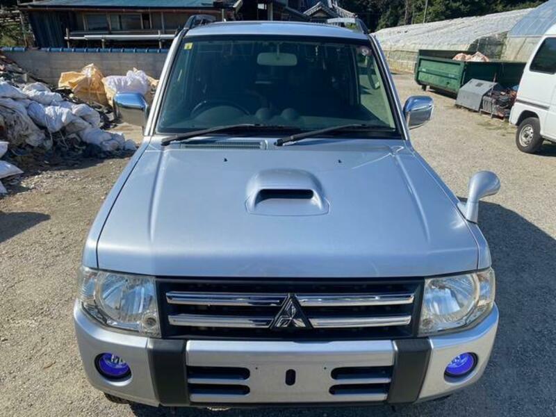 PAJERO MINI