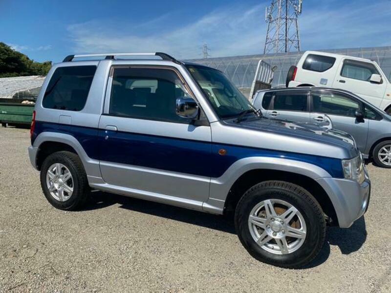 PAJERO MINI