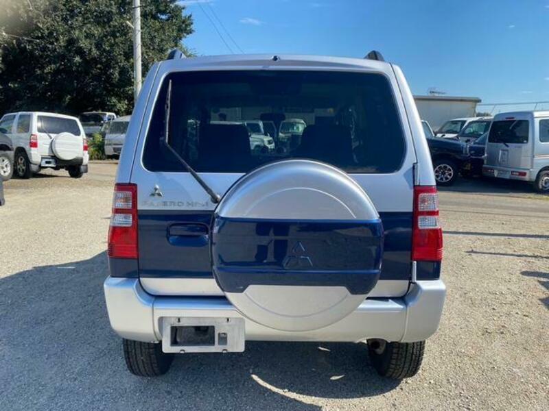 PAJERO MINI