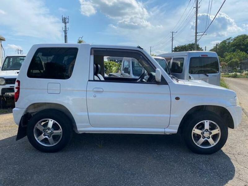 PAJERO MINI