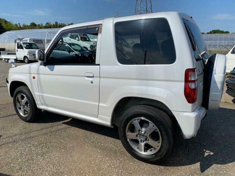 PAJERO MINI