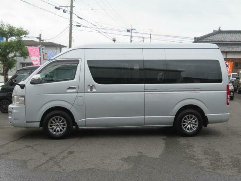 HIACE WAGON