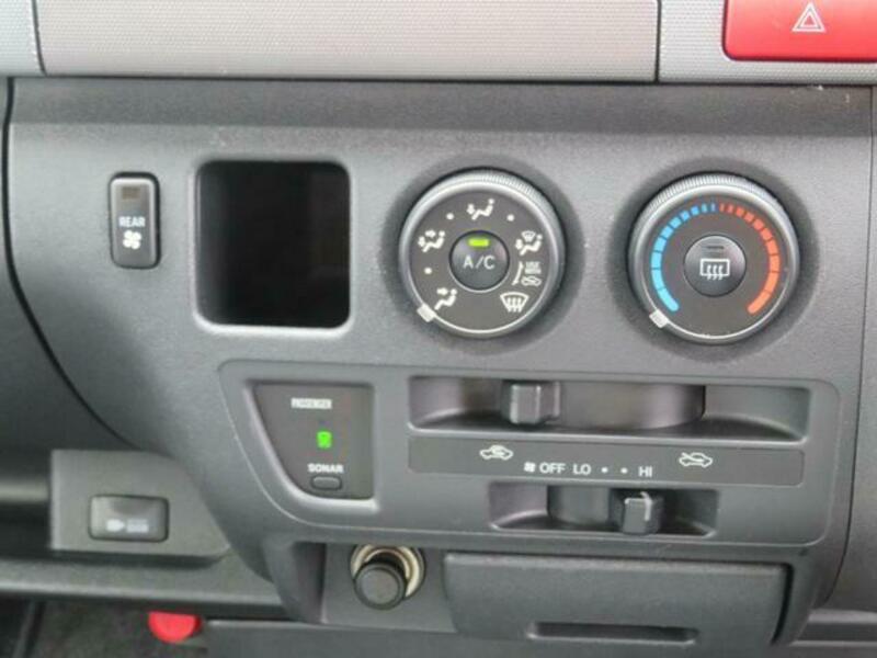 HIACE WAGON