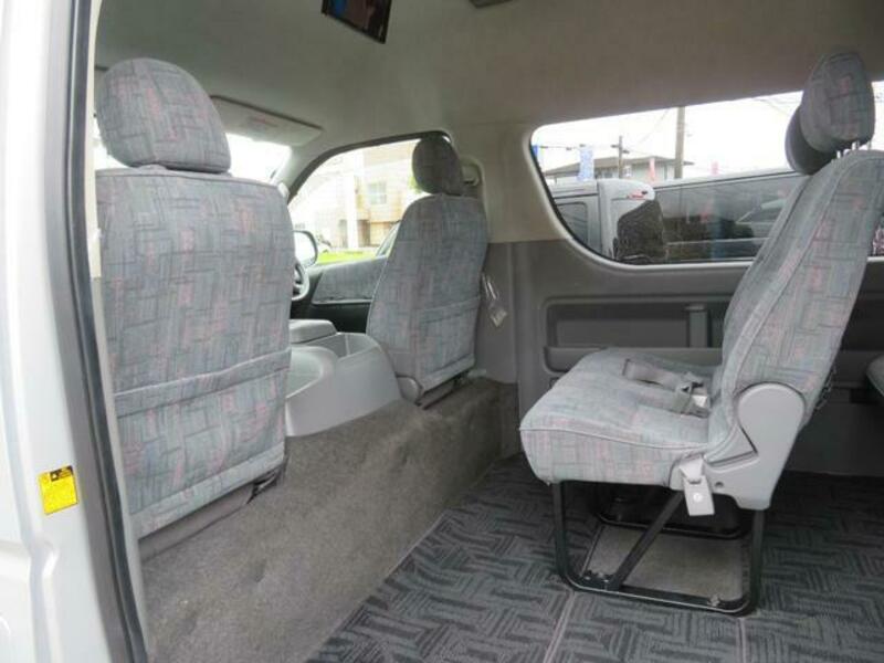 HIACE WAGON