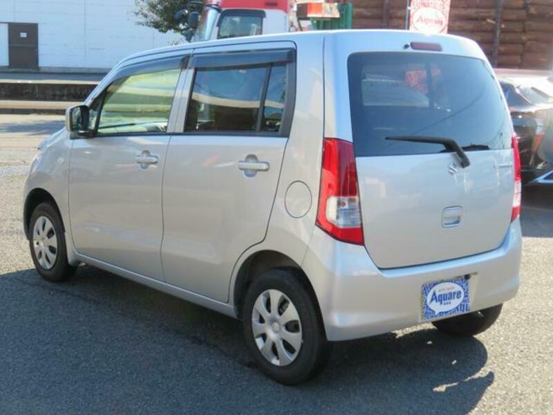 WAGON R
