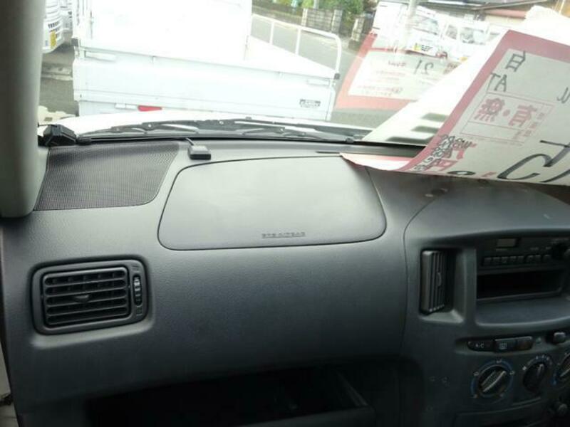 SUCCEED VAN