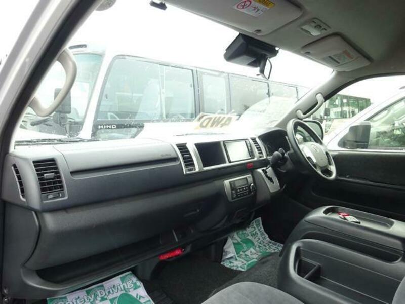 HIACE WAGON