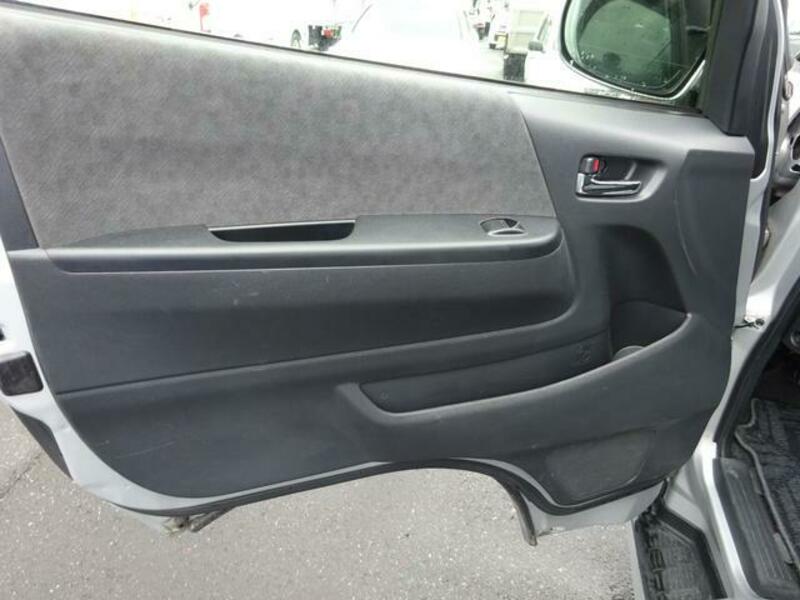 HIACE WAGON