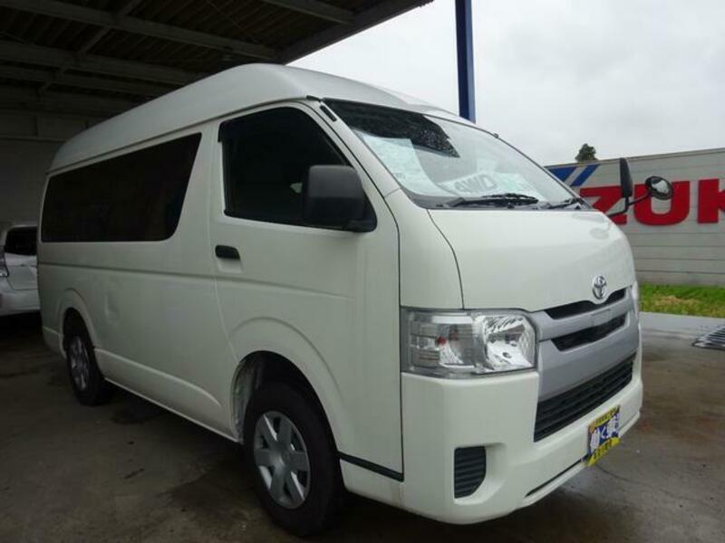 HIACE VAN