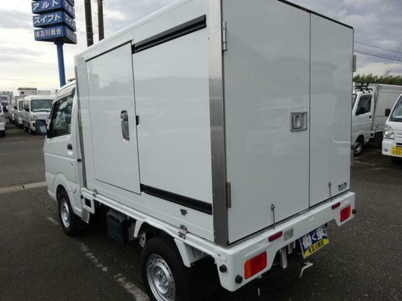 CARRY TRUCK