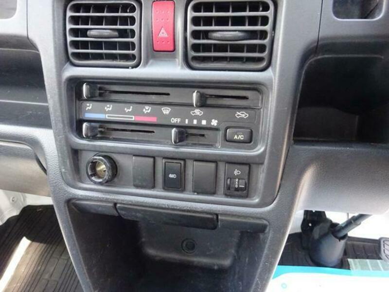 MINICAB TRUCK