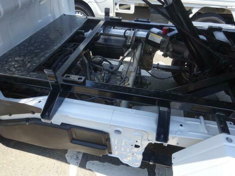 MINICAB TRUCK