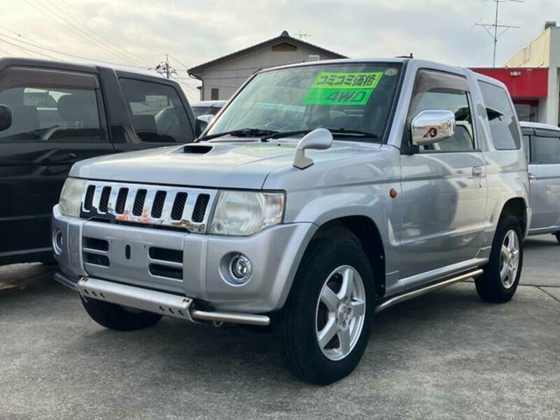 NISSAN KIX