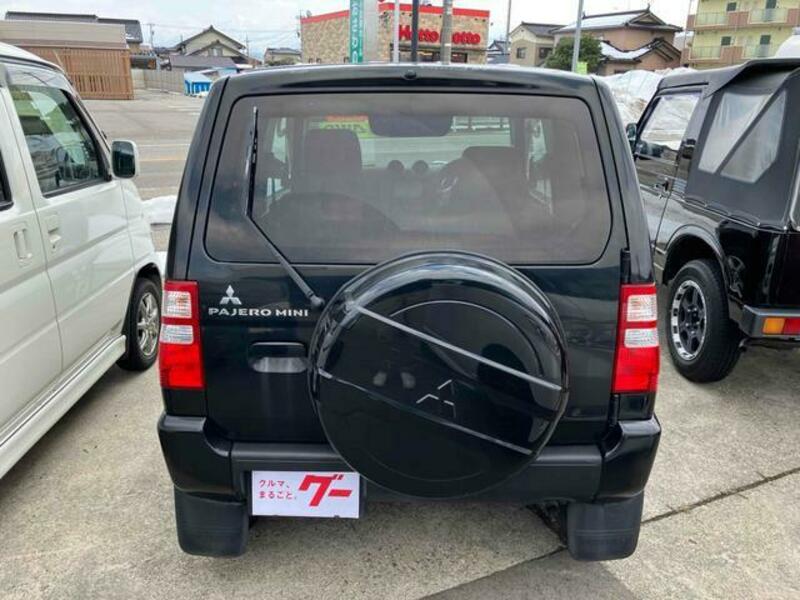 PAJERO MINI