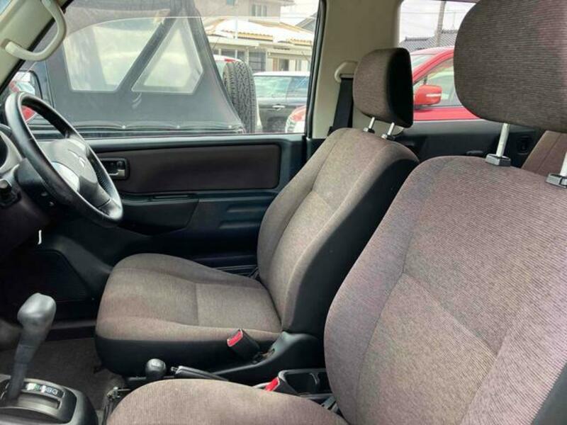 PAJERO MINI