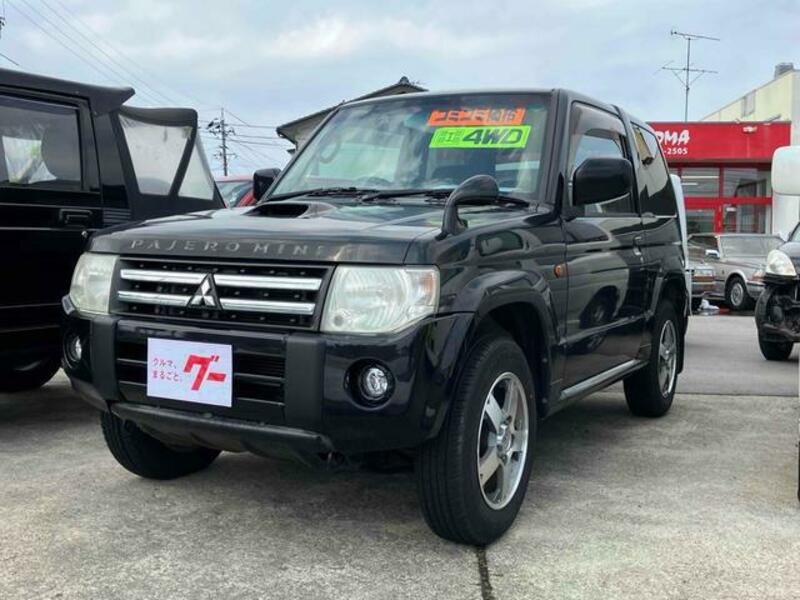 MITSUBISHI PAJERO MINI
