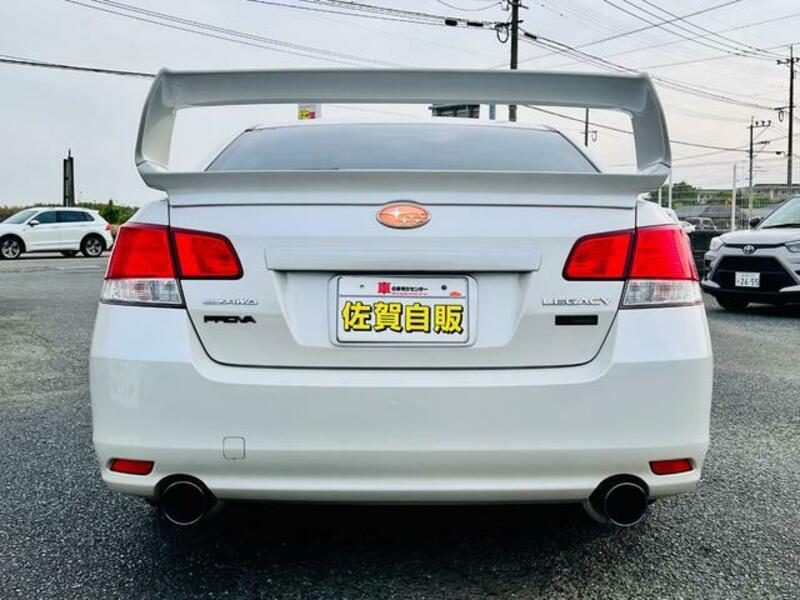 LEGACY B4