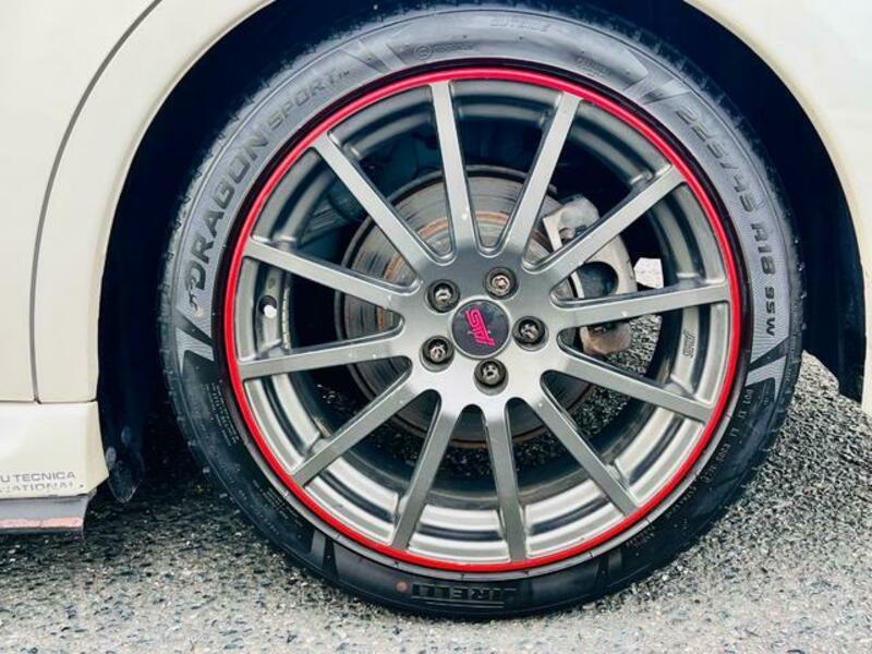 LEGACY B4