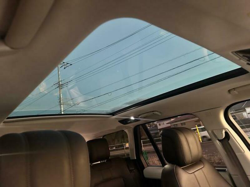 RANGE ROVER