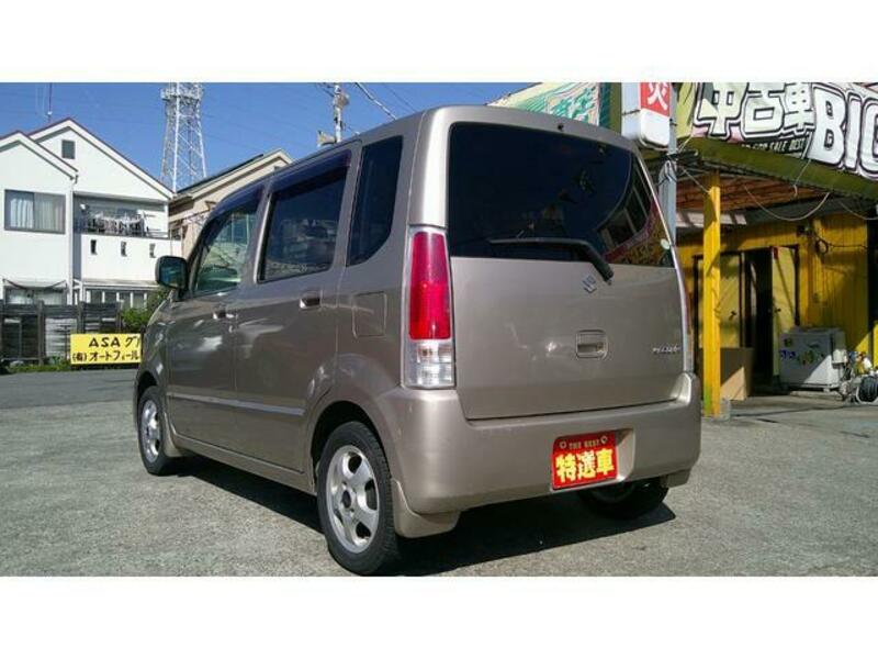 WAGON R