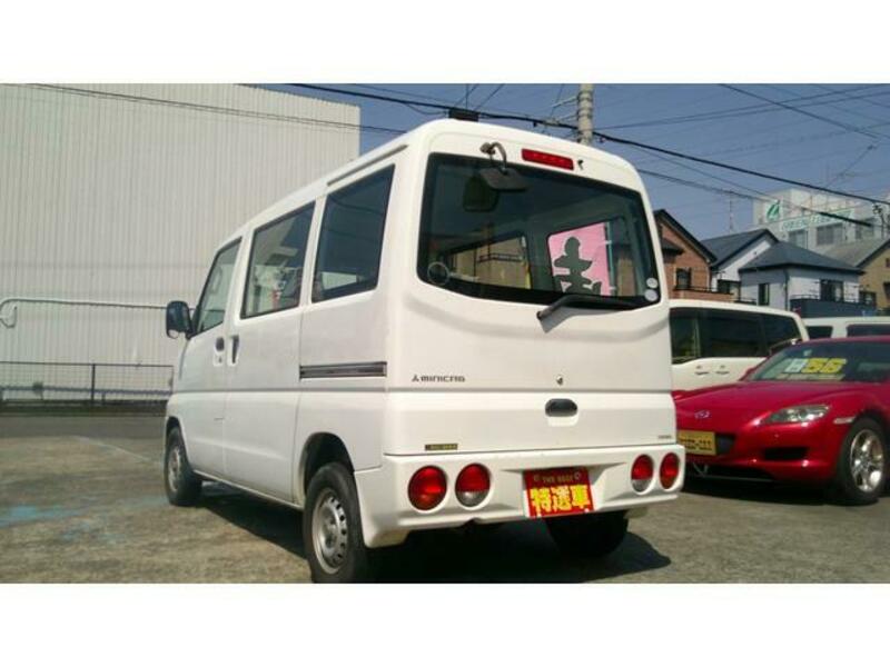 MINICAB VAN