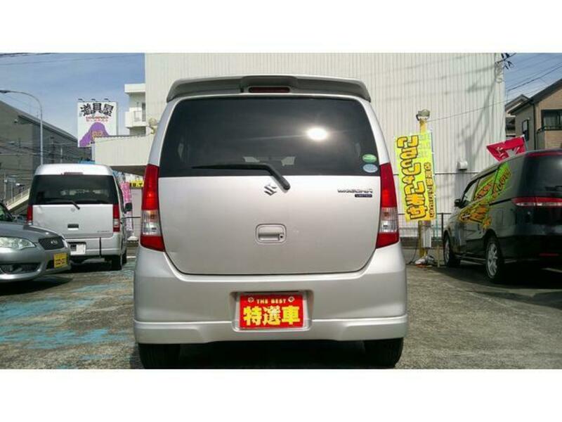 WAGON R