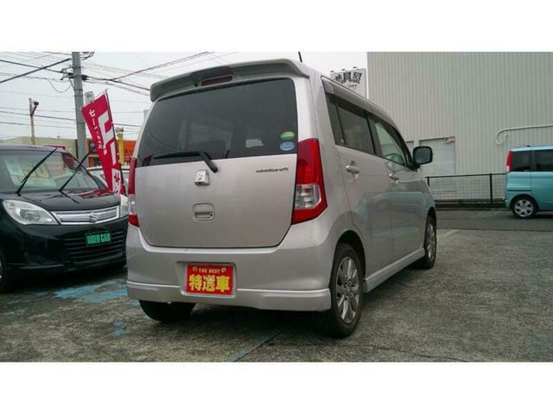 WAGON R
