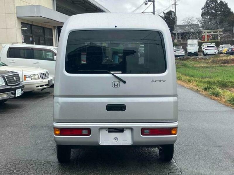 ACTY VAN