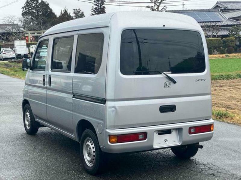 ACTY VAN