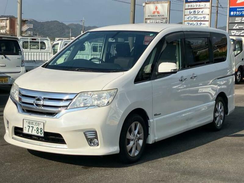 NISSAN SERENA