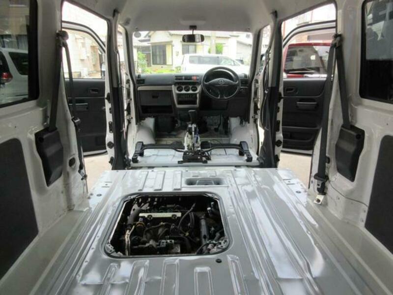 ACTY VAN